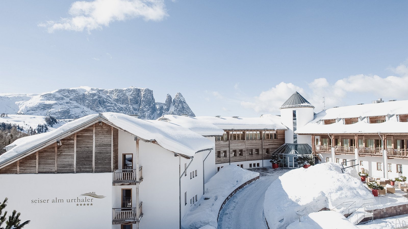 Your hotel on Alpe di Siusi/Seiser Alm Your hotel on Alpe di Siusi/Seiser Alm