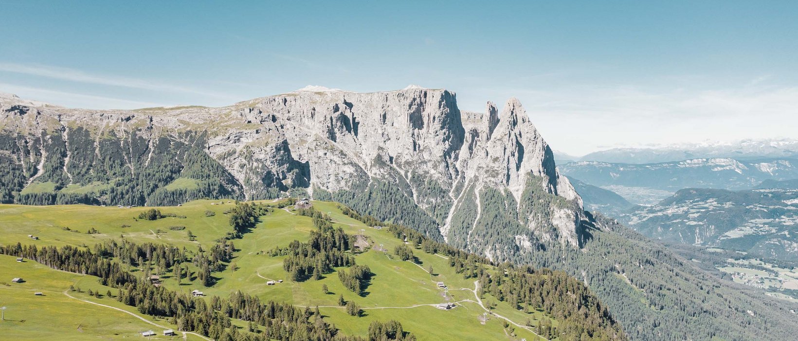 Der Schlern - 2 563 Meter Die klassische Silhouette des Schlern