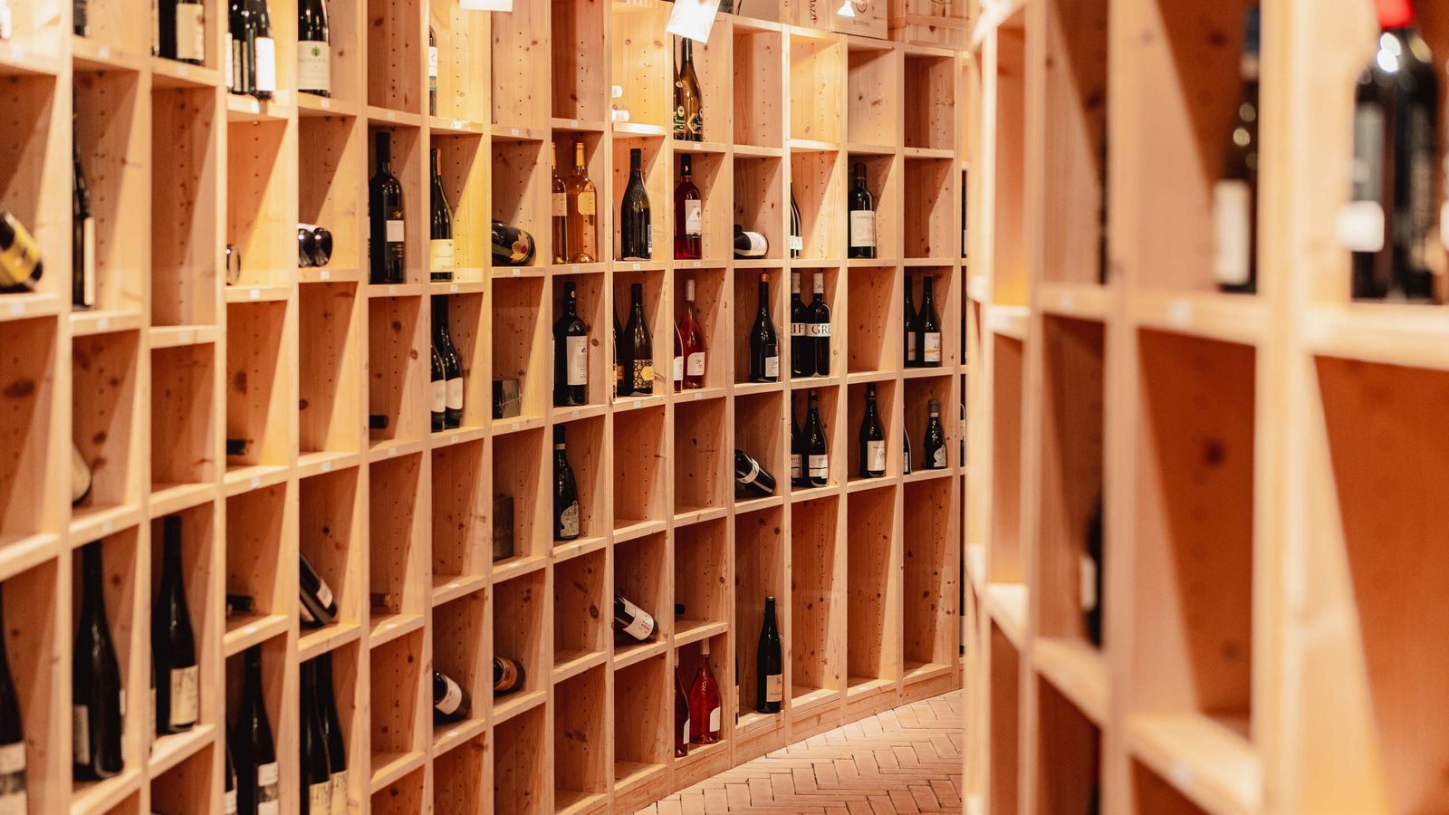 The wine cellar of our hotel | Seiser Alm Urthaler The wine cellar of our hotel | Seiser Alm Urthaler